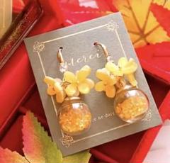 秋冬新作♪紅葉・ガラスドーム ゆらゆら揺れる レディース ハンドメイド ピアス