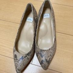 MIONOTIS パイソン ローヒール パンプス