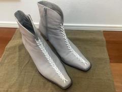 【マメクロゴウチ】ヤバネ　レザー　サイドジップ　22.5㎝ グレー マメクロゴウチ】ヤバネレザーサイドジップ22.5㎝ グレー