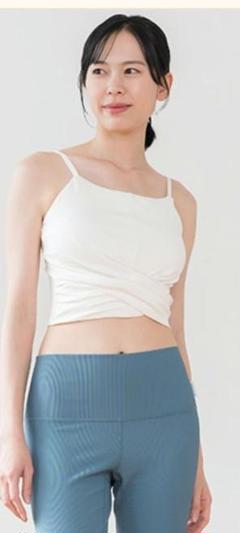 新品タグ付【SUKALA】WAGAMIツイストブラトップ　ブラック　Ｓサイズ 新品タグ付【SUKALA】WAGAMIツイストブラトップ ブラック S