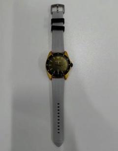 Emporio Armani 腕時計 ゴールド