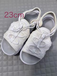 【新品未使用】NIKE エアマックスココ ホワイト スポーツサンダル　23センチ NIKE - NIKE ナイキ WMNS AIR MAX KOKO SANDAL エアマックス