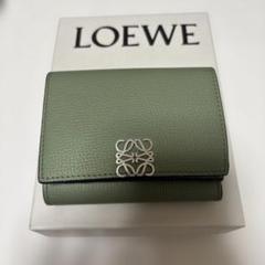 2025年最新】LOEWE カラー：グリーン系 三つ折り財布の人気