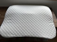 肩・首・背中も支える枕