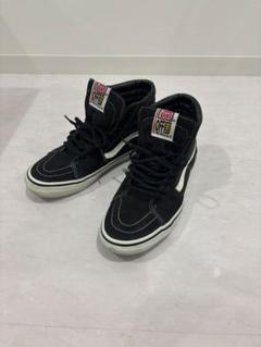 vans 黒　ミドルカット