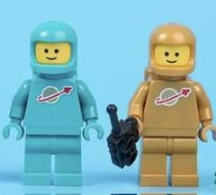ミニフィグ2体　LEGO 21358 クラシックスペース　宇宙飛行士のサムネイル