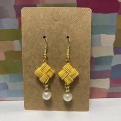 ハンドメイド【水引】ピアス　黄×ベージュ