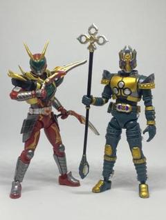 カリス　レンゲル　２個セット　ソフビ 2025年最新】レンゲル ソフビの人気アイテム - メルカリ
