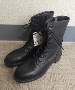 最終値下げ【新品】ZARA 25.5 本革リアルレザー　サイドゴアブーツ トラックソールフラットリアルレザーブラックブーツ ZARA （ZARA