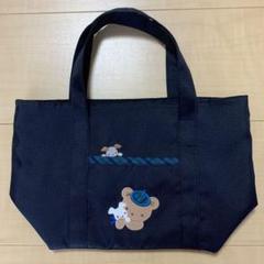 familiar クマの刺繍付きネイビー　トートバック familiar クマの刺繍付きネイビー トートバック - メルカリ