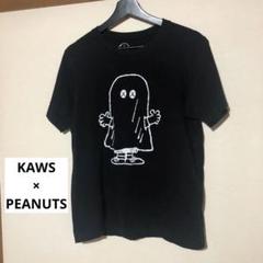 新品ユニクロKAWS×PeanutsグラフィックTスヌーピー半袖Tシャツ黒S