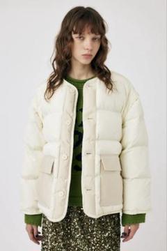 【極美品】MOUSSY オリーブグリーン ダウンジャケット サイズ2 極美品】MOUSSY オリーブグリーン ダウンジャケット サイズ2