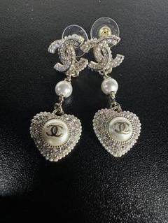 シャネル パール クリスタル ハートピアス　超美品　ダイヤのサムネイル