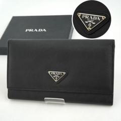 ✨未使用展示品✨ PRADA 長財布 サフィアーノレザー 三角
