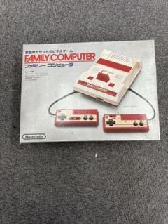 Nintendo ファミリーコンピュータ 本体　通電確認済み　管理番号H-V1