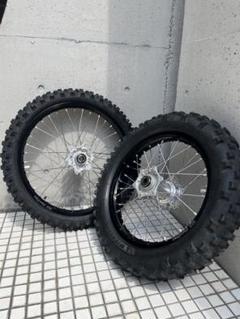 美品！KTM/ハスクバーナ/GASGASエンデューロモデル前後ホイール