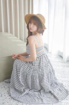 ミストレアス　Gingham Check Tiered Cami Dress