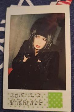 Amazon.co.jp: DEZERT 千秋 チェキ① : ビューティー