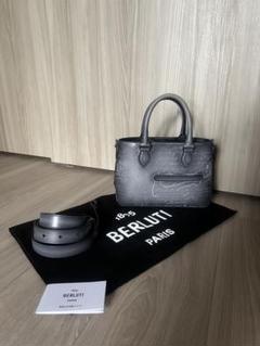 定価49万　未使用　ベルルッティ　トゥジュール ミニ メンズ　バッグ BERLUTI - 日本限定品 ベルルッティ トゥジュール ミニ