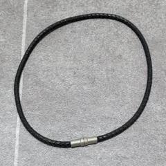 ★極美品 黒 編み込み ブレスレット