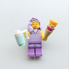 【LEGO正規品】ラベンダーカラー ミニフィグ&パーツ 夏セットのサムネイル