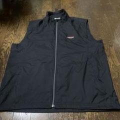 FILA 黒 ジップアップベストのサムネイル