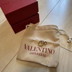 VALENTINO GARAVANI ゴールドピアス 片耳用