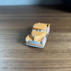 カーズ　トミカ　廃盤品　新品未使用品　スモーキー　ジュニアムーン　リバースコット トミカ カーズ ジュニアムーン ナッシュ リバースコット
