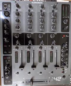 Allen & Heath xone : 42 mixer 4ch
