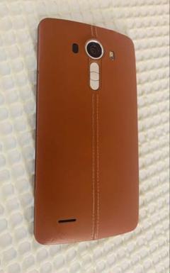 レザー茶　isai vivid LGV32 au SIMロック解除済　32GB