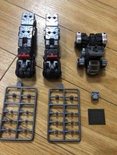 ダイアクロンバトルバッファローDキャリバー本体B+脚部+ランナー