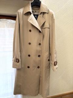 世界を買える 海外ブランド BURBERRY トレンチコートシルク100%ロゴ刻印釦5L LONDON ジャケット・アウター