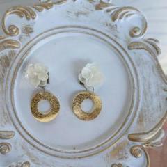 紫陽花のピアス　ホワイト＃１