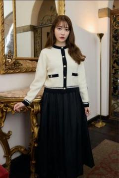 未使用タグ付き‼️ Boucle Bicolor Knit Jacket 2025年最新】BOUCLE bicolor knitの人気アイテム - メルカリ