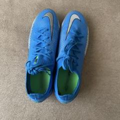 Nike Phantom ブルー サッカーシューズ sg