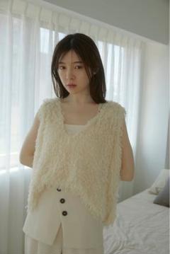 【美品】 Alumu feather fringe vest アイボリー