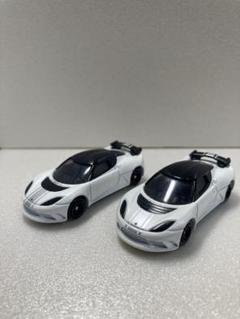 トミカ　1/64 ロータス　エヴォーラＧTE 2台