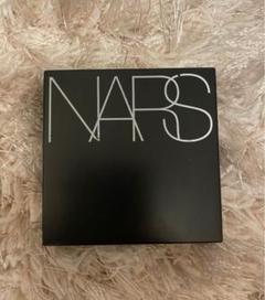 NARS ナチュラルラディアントロングウェアファンデーション