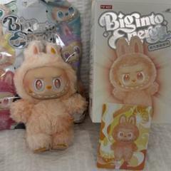 【正規品】 LABUBU Big into Energy ぬいぐるみペンダント