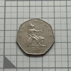 イギリス 大きい 50ペンス 1978年 白銅貨 古銭 硬貨 貨幣 - メルカリ