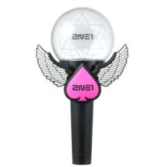 値下げしました。2ne1 ペンライト　初期 週末限定お値下げ中】☆2NE1 公式ペンライト☆