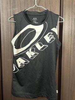 OAKLEYアンダーシャツ