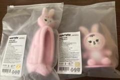 SEVENTEEN ジョンハン アクリルスタンド・缶バッジ・ぬいぐるみセット セブチカフェ ジョンハン アクスタ 缶バッジ - メルカリ