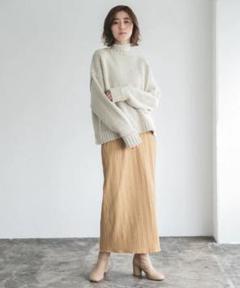 アパートバイローリズ タイトスカート