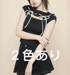 Gigi ribbon tops 新品　ブラック　ホワイト　２色あり