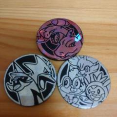 リザードン　キーホルダー　メダル Pokemon ポケモンセンターオリジナル メタルキーホルダー