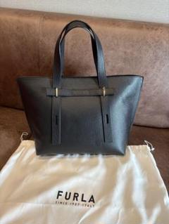 FURLA ブラックレザーバッグ FURLA ブラック レザーミニトートバッグ - メルカリ