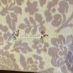 LAURA ASHLEY 花柄キルティングラグ　大判　バンチェッドロージズ バンチェッド ロージズ柄 長傘 （傘）｜LAURA ASHLEY / ローラ