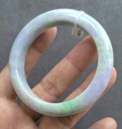 新入荷】本翡翠保証‼️天然翡翠バングル内径約59.8mm