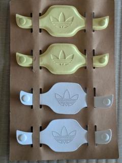adidas スニーカー かかと部分 パーツ